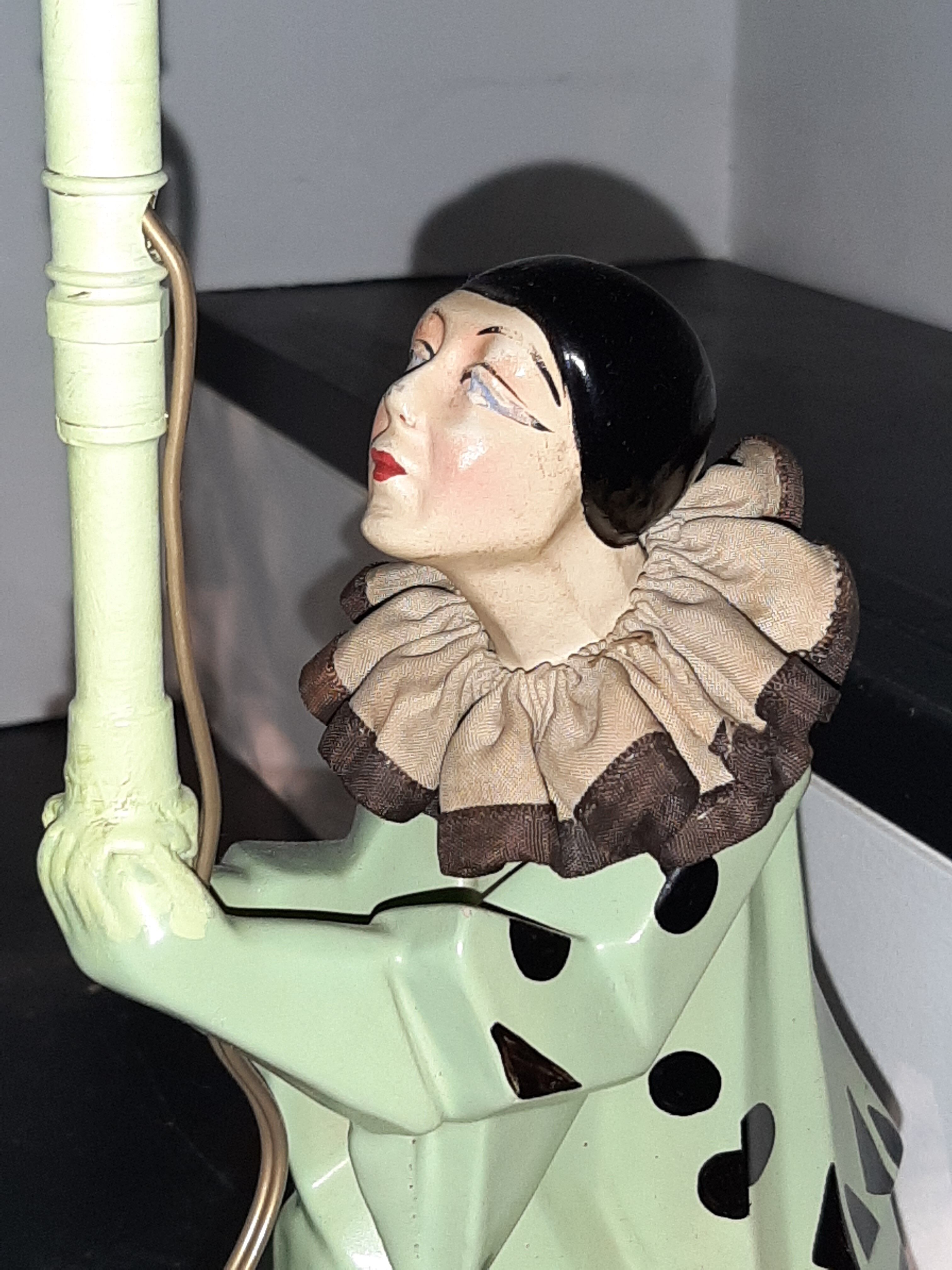 Harlequin-Pierrot art deco cubist lamp