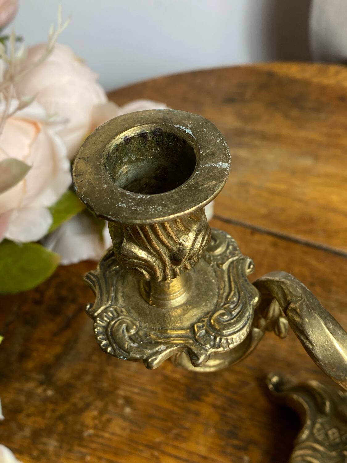 Two-arm chandelier, rocaille style, in bronze