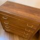 Commode 4 tiroirs pieds compas