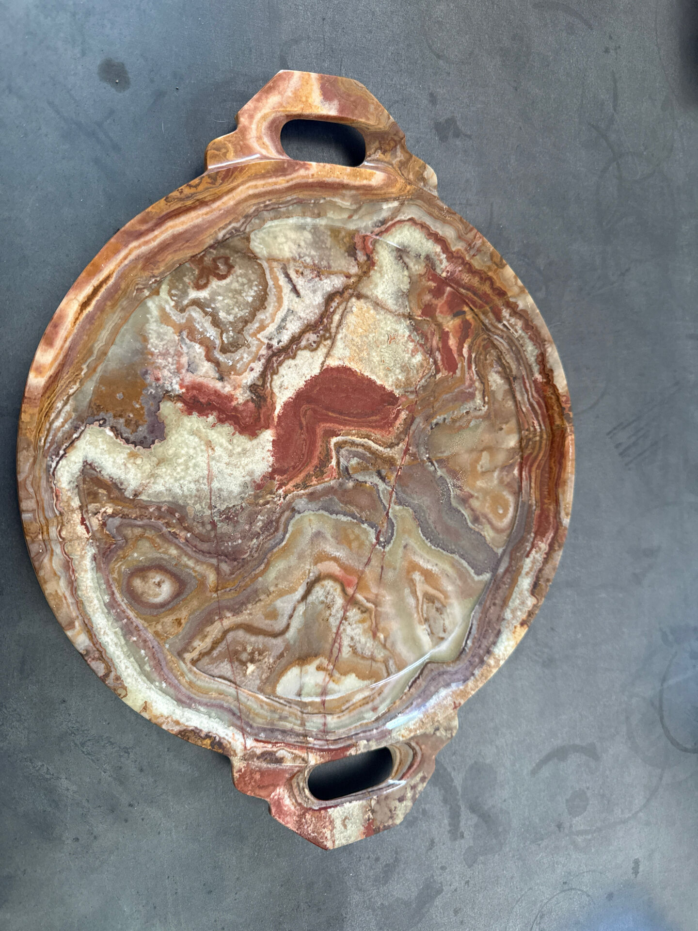 Genuine onyx plateau