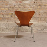 Chair series 7, No.3107 by Arne Jacobsen for Fritz Hansen, teak butterfly, Denmark, circa 1955