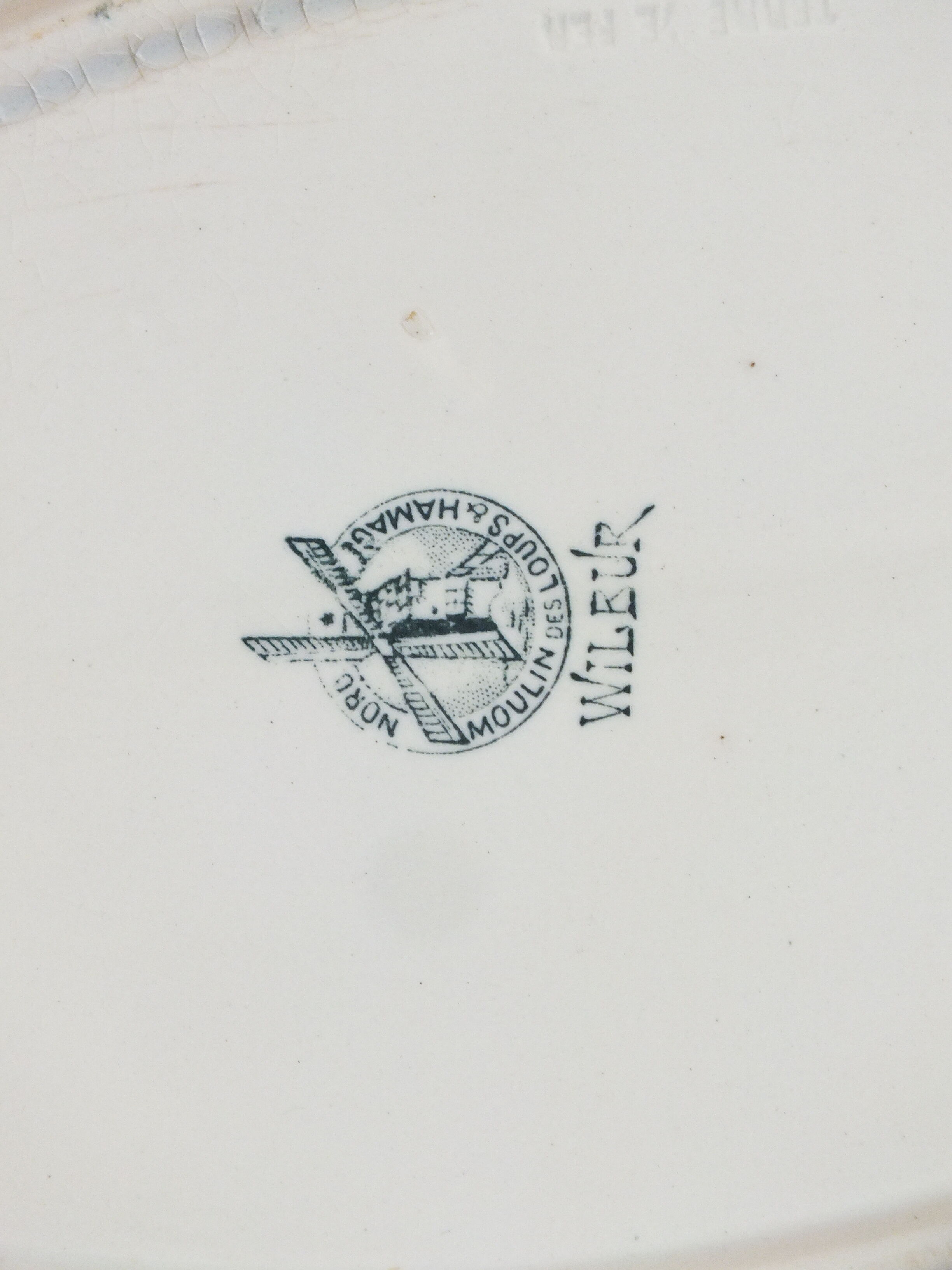 + Oval Flat in Iron Earth Moulin des Loups model Wilbur +