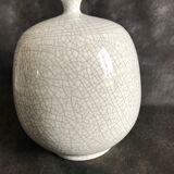 Vase boule à col pincé aplati