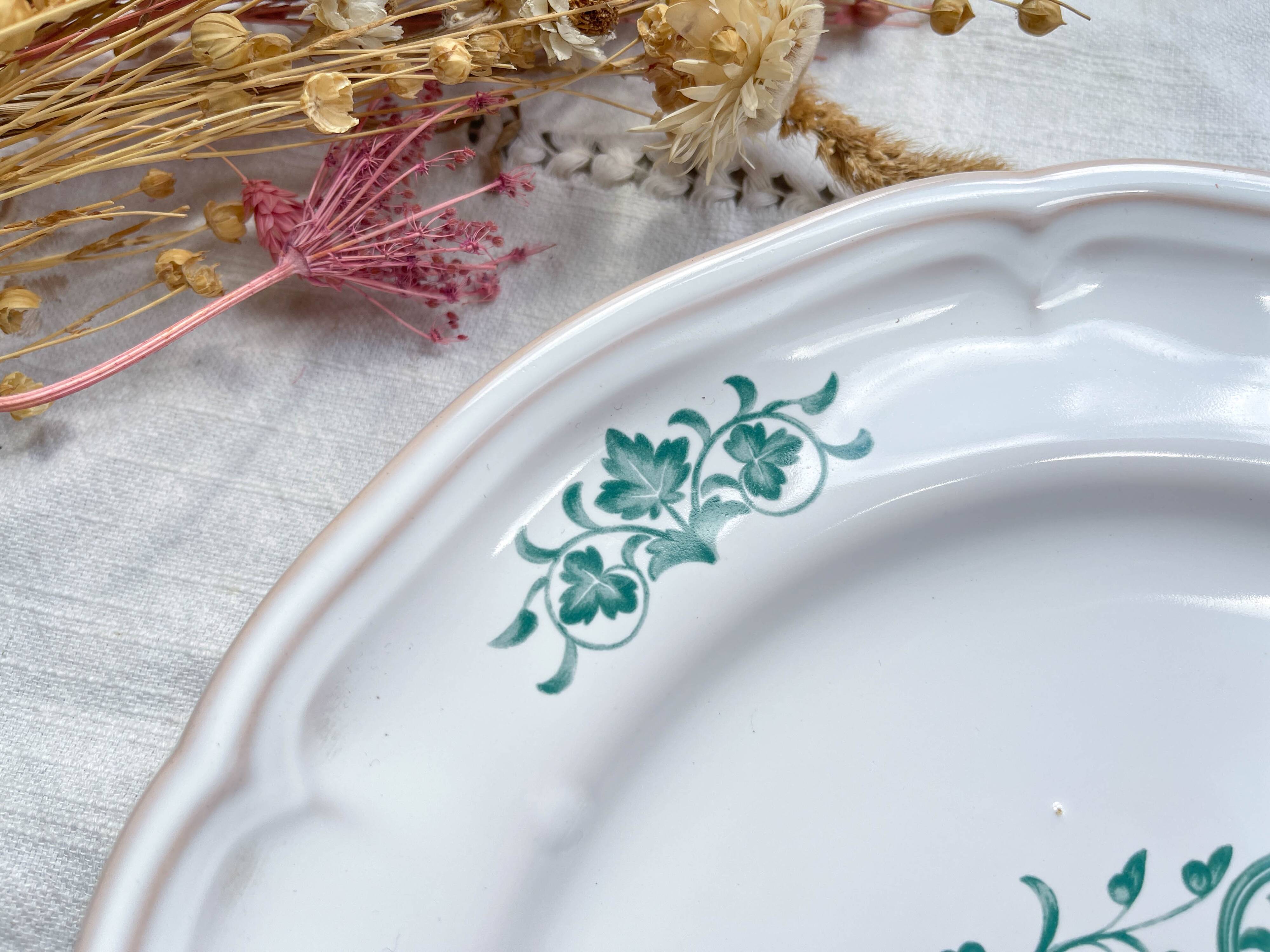 Vintage round dish from Gien Motton, made in France, 1980s, animal decor