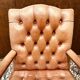 Chaise de bureau Chestfield couleur saumon