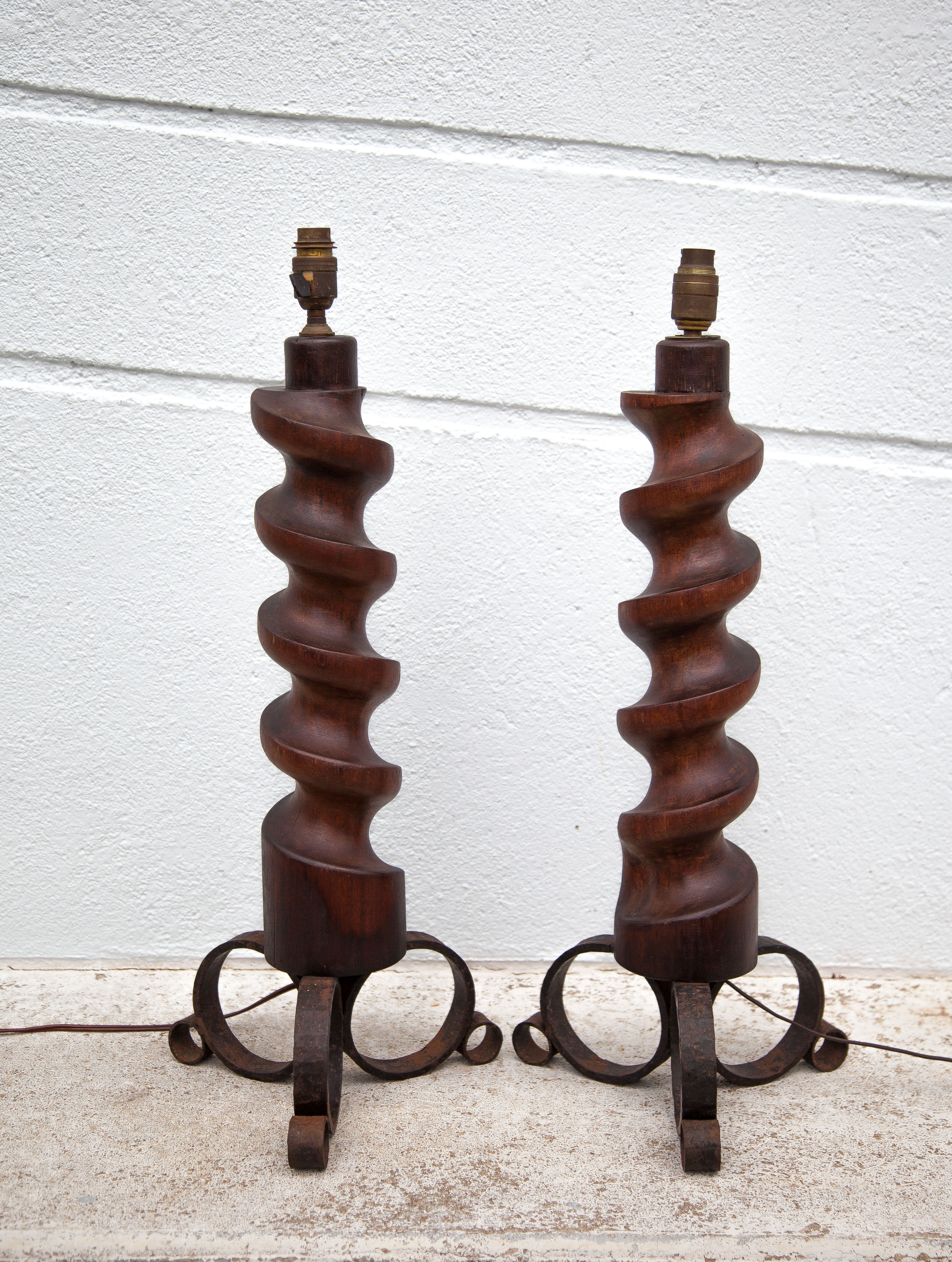 Vintage lamp foot x 2, floor lamp, floor lamp, twisted wood lamp and wrought iron, chalet