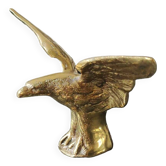 Eagle figurine sculpture with outstretched wings, in solid brass. Size 8 x 15 cm