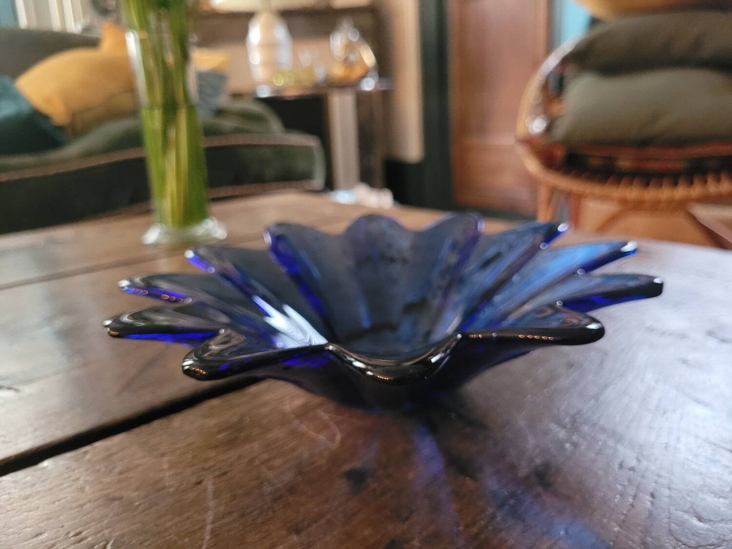 Cup, storage compartment