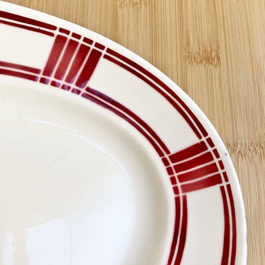 Oval dish Badonviller 30's