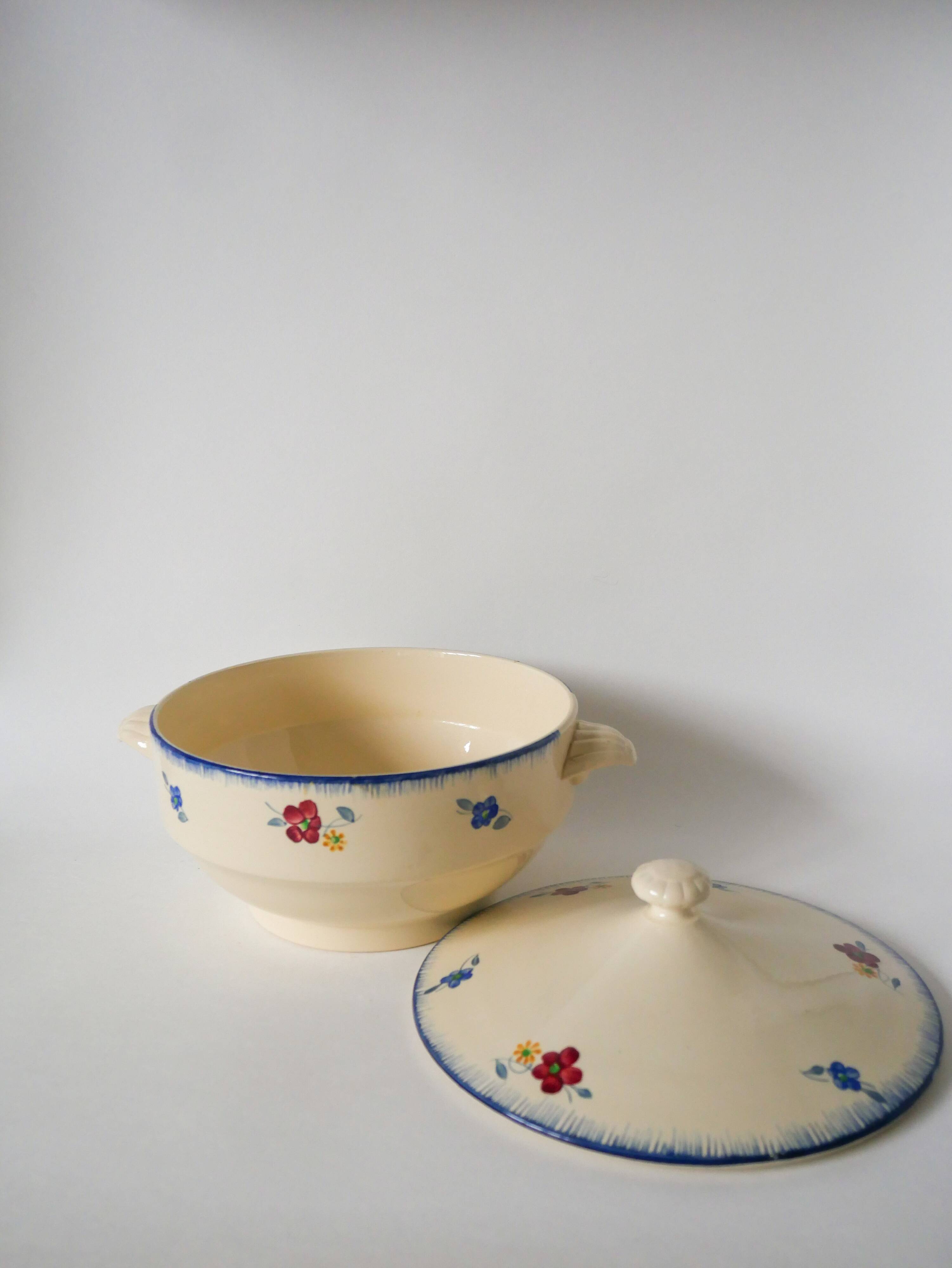 Digoin Sarreguemines tureen model “Mary-Lou” 1940