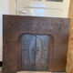 Fireproof adornment against chimney heart