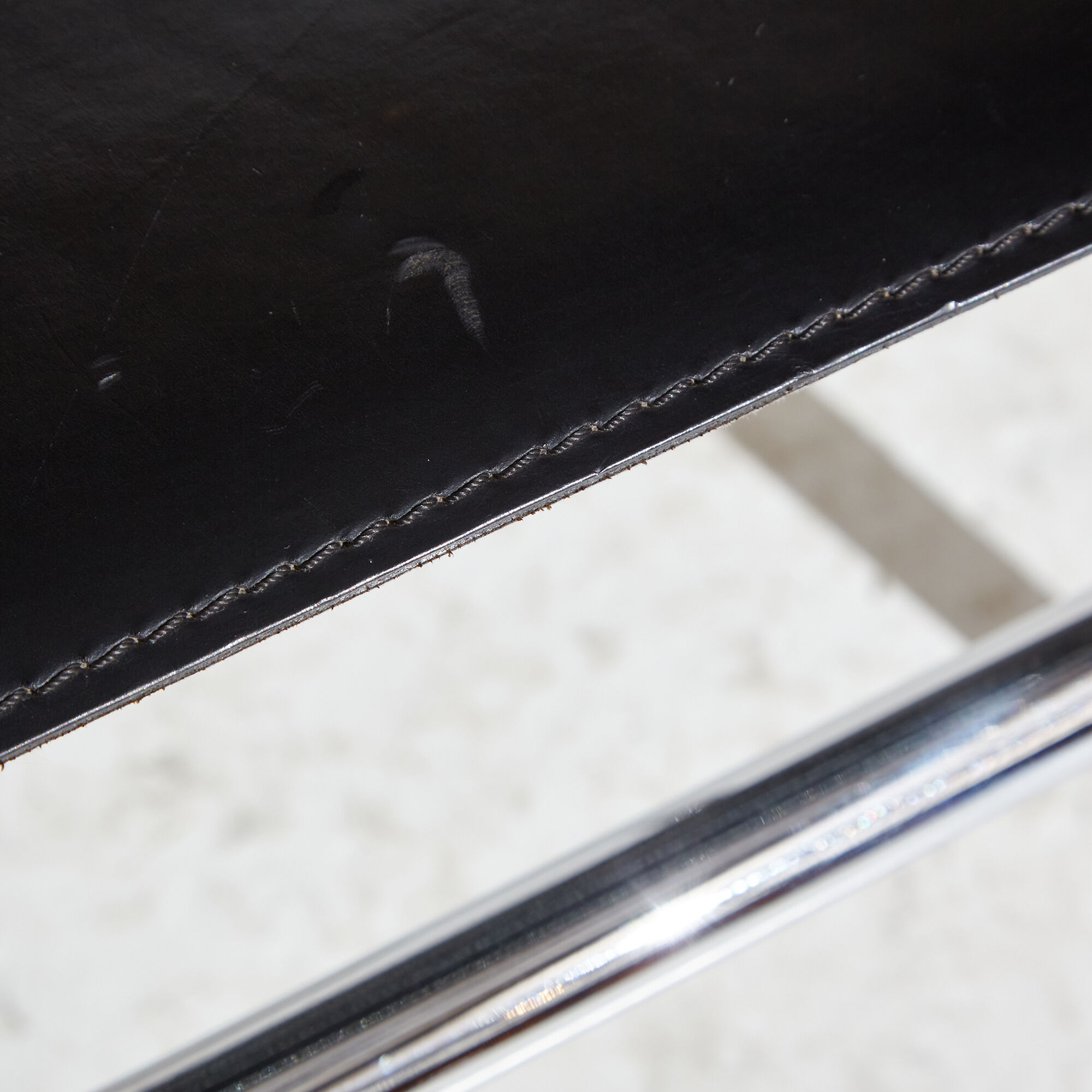 Lc1 leather armchair by le corbusier for cassina