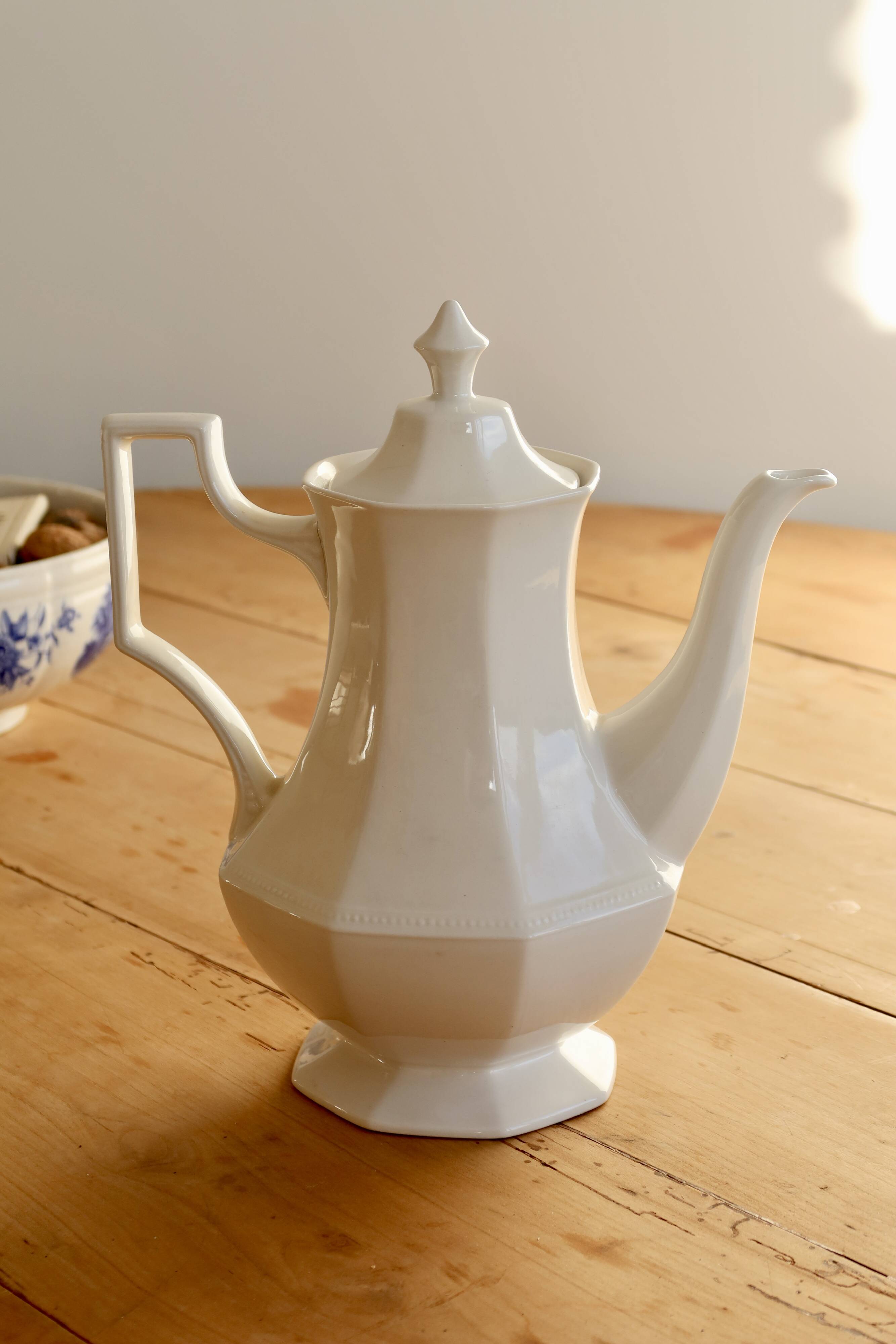 Large vintage jug Johnson Brothers Pearl pattern white porcelain