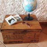 Old wooden crate explosive industrial style 50