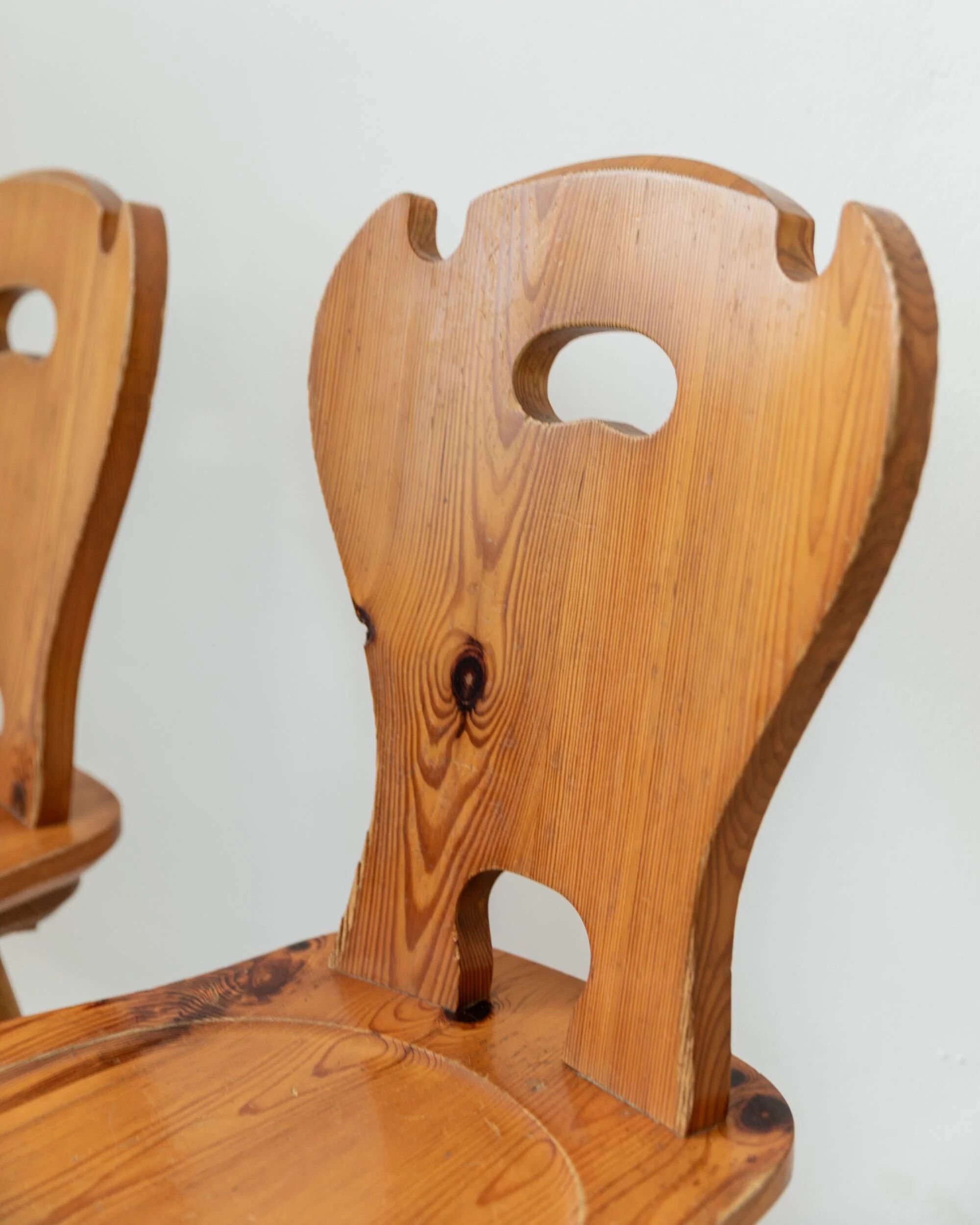 Set of 3 vintage wooden farmhouse chairs from the 1960s.