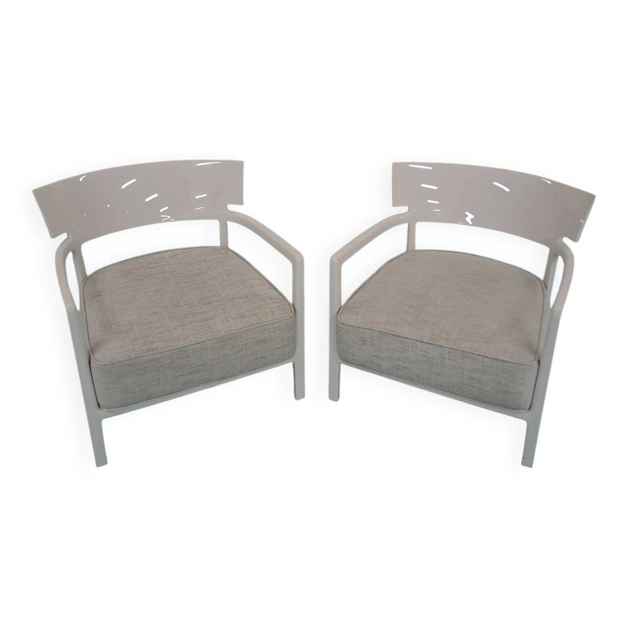 Kartell armchair Designer: Sergio Schito, Philippe Starck