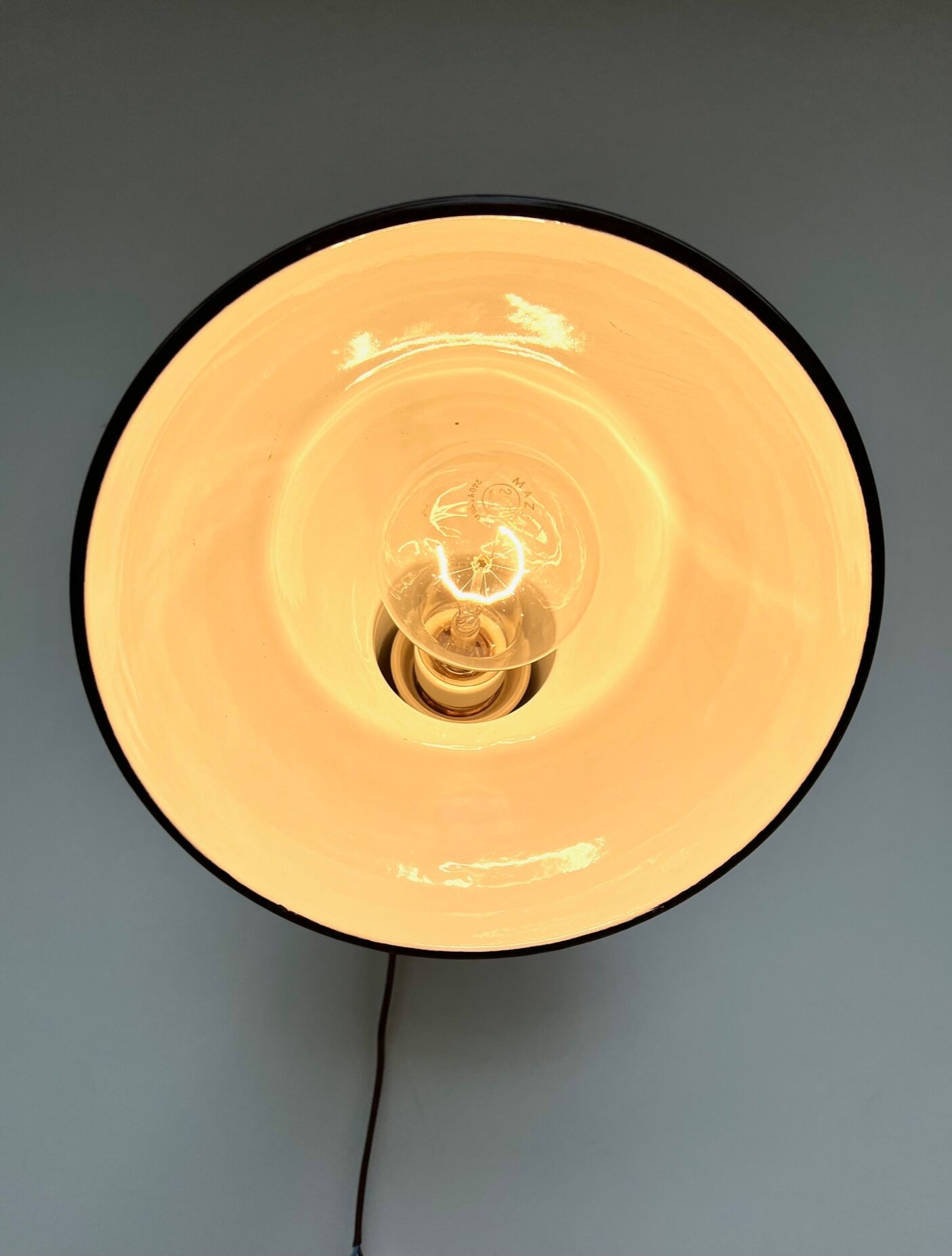 BLACK ENAMELLED TOLE WALL LAMP 1940 LEGRAND Ø 25 CM