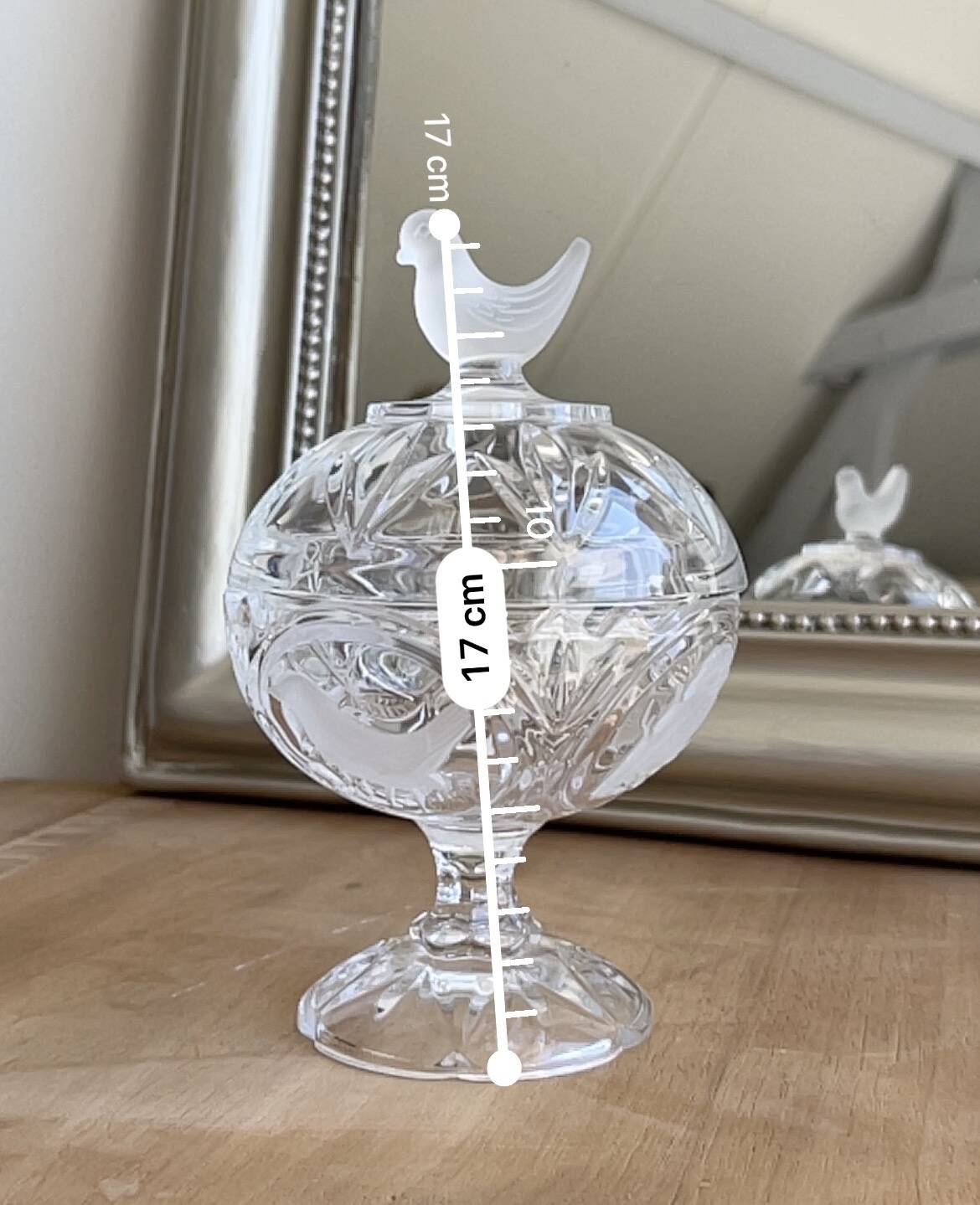 Pressed glass candy box with bird decor – 17 cm – Perfect condition