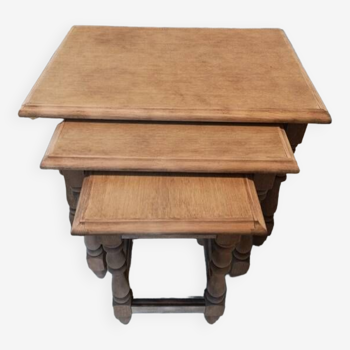Table gigogne bois massif aéro-gommée