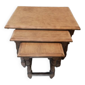 Table gigogne bois massif aéro-gommée