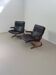 2 x chaises longues scandinaves en cuir noir
