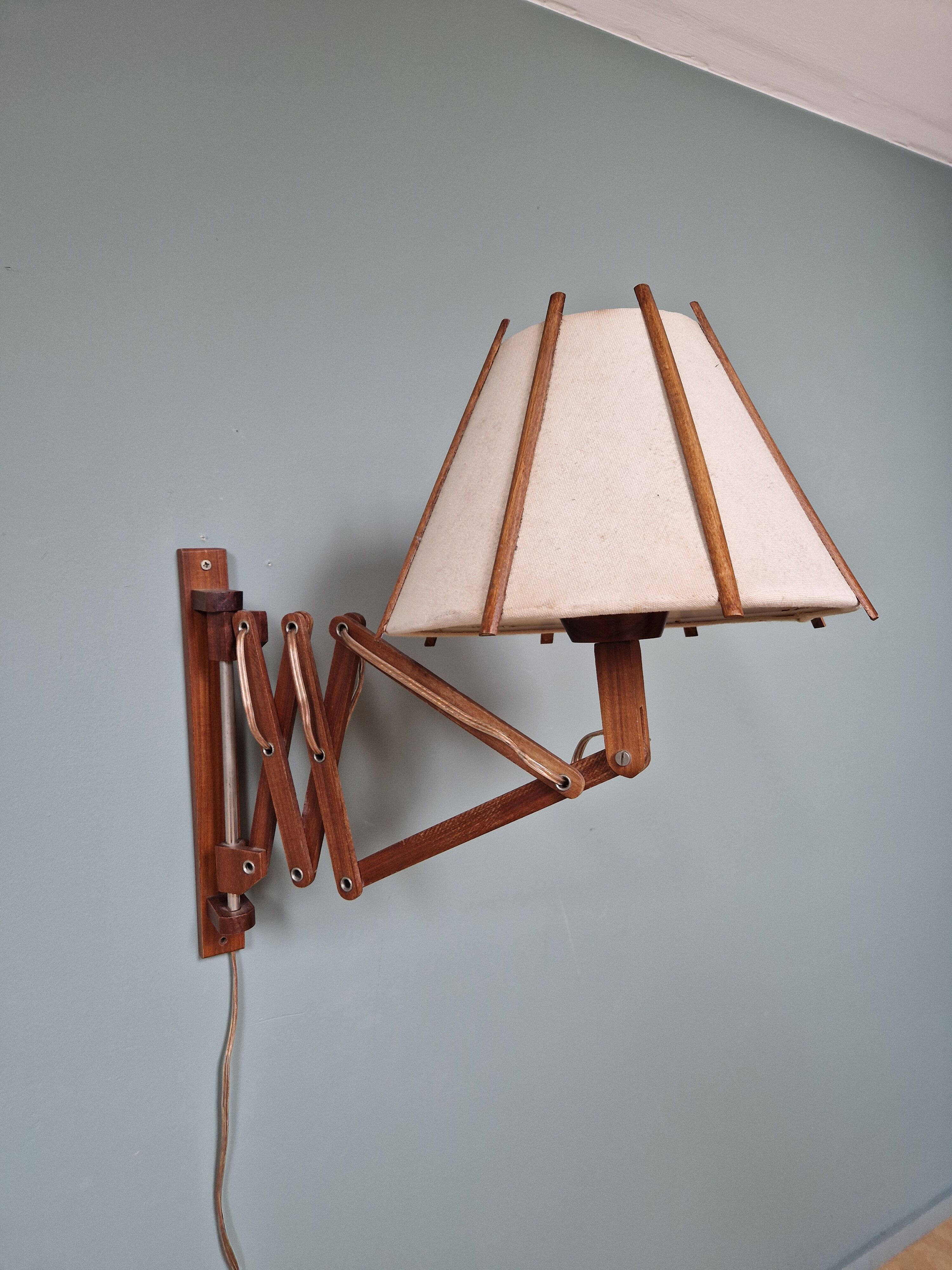 Scandinavian scissors wall lamp, 60s