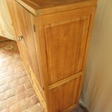 Asymmetrical wardrobe