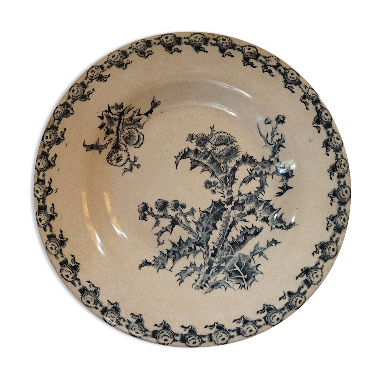 Hollow plate "Chardons" of Gien