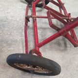 Kart à pédales pour enfant en fer de marque Start kart