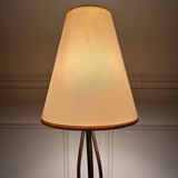 Tripod lamp