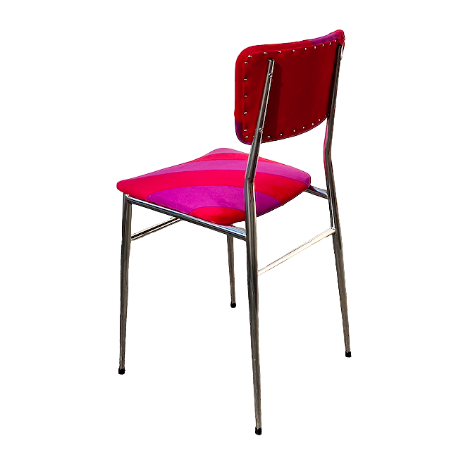Red/purple patchwork chairs duo