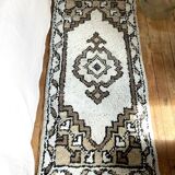 Berber wool carpet 160x70cm