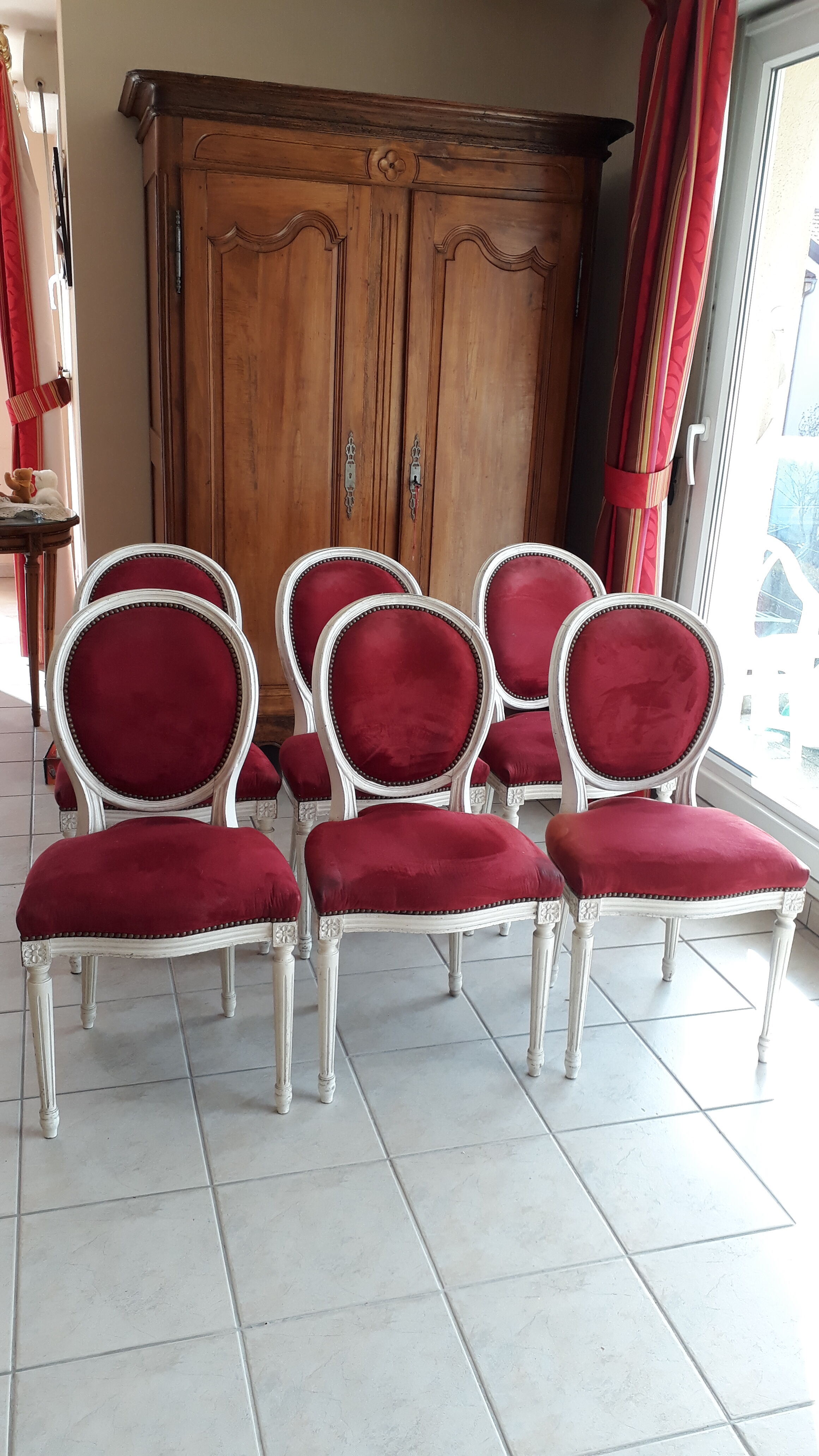 6 Louis XVI chairs