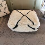 Benin Ouarain pure wool pouf