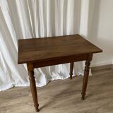 Bureau en noyer ancien