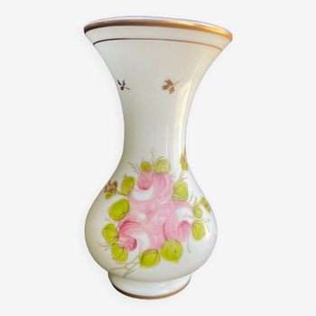 Vase Napoleon III in white opaline with floral decoration with gilding