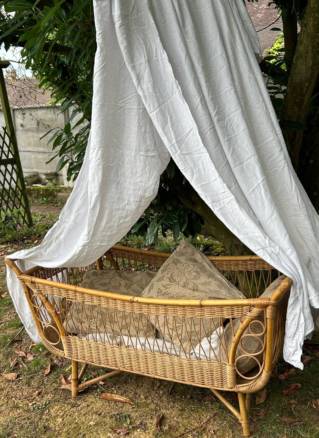Rattan cradle bed from the 60s