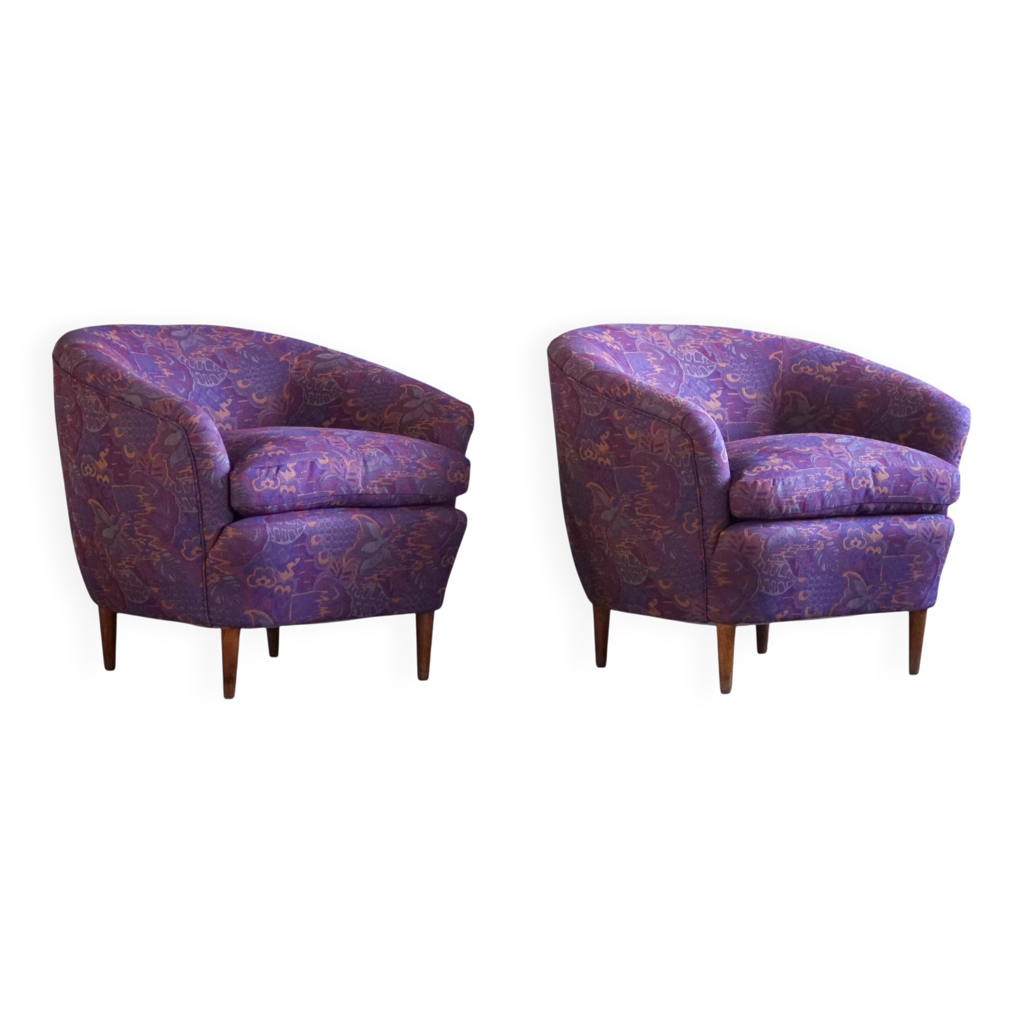 Gio Ponti, Casa E Giardino, a pair of lounge chairs, reupholstered, 1940s