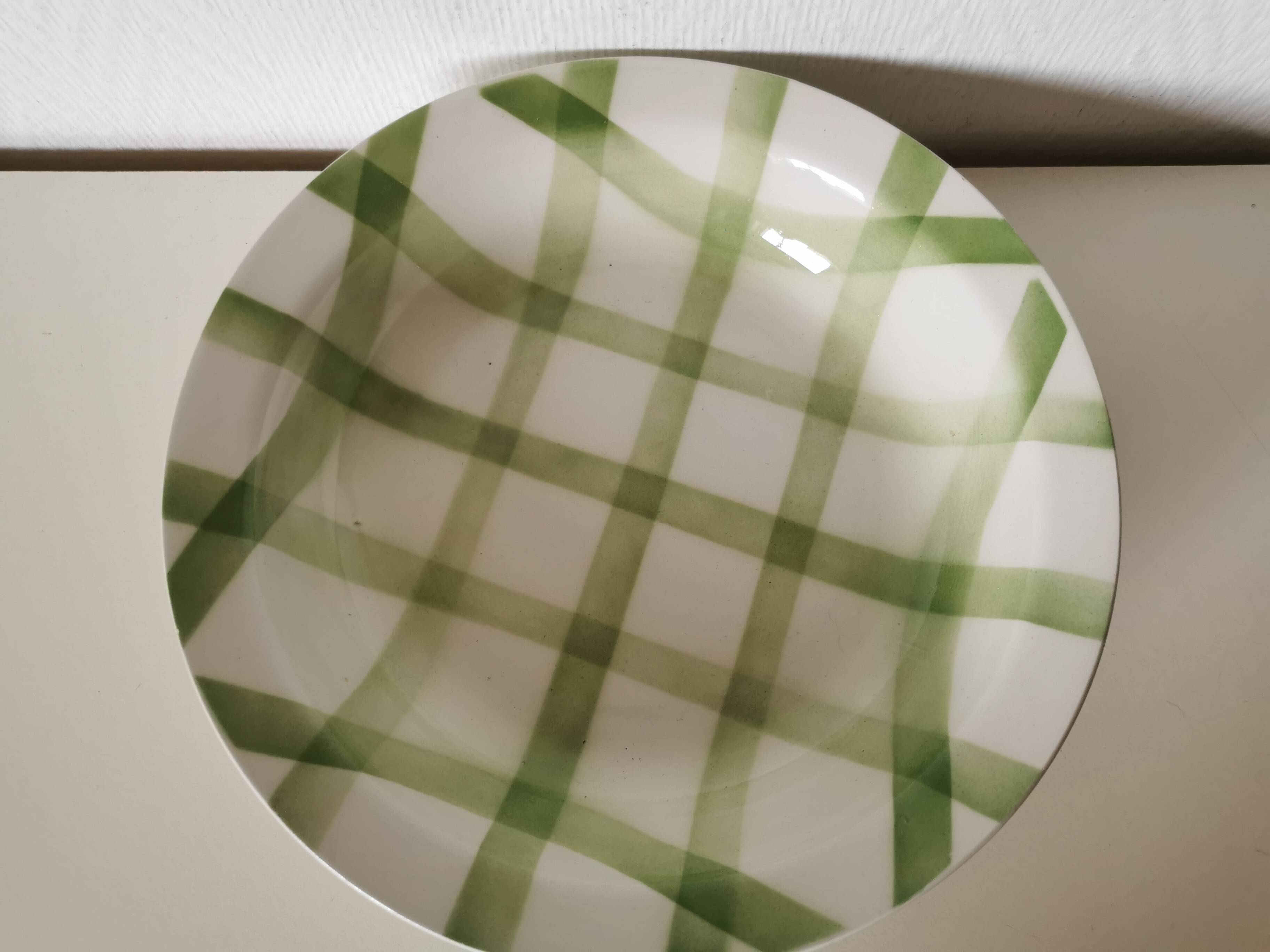 hollow dish Moulin des Loups green tiles