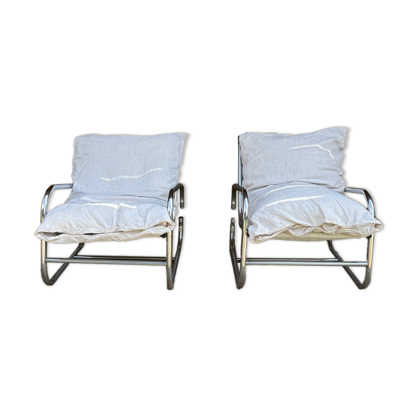 Pair of reupholstered armchairs from the 1970s.