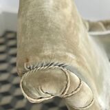 Green tod chair with twists