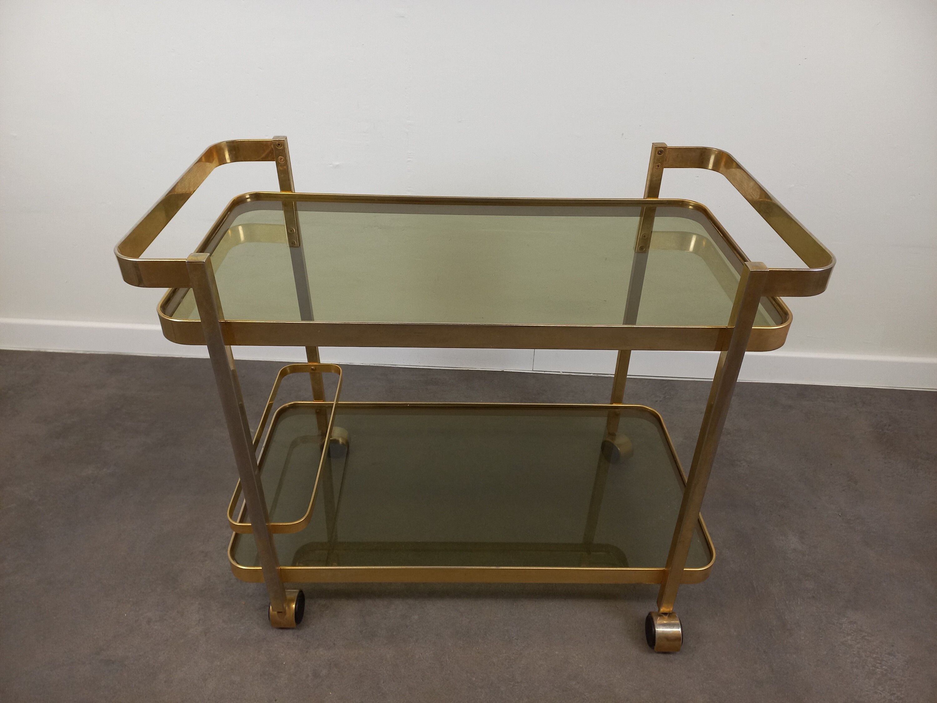 Dessert, bar on wheels 80s