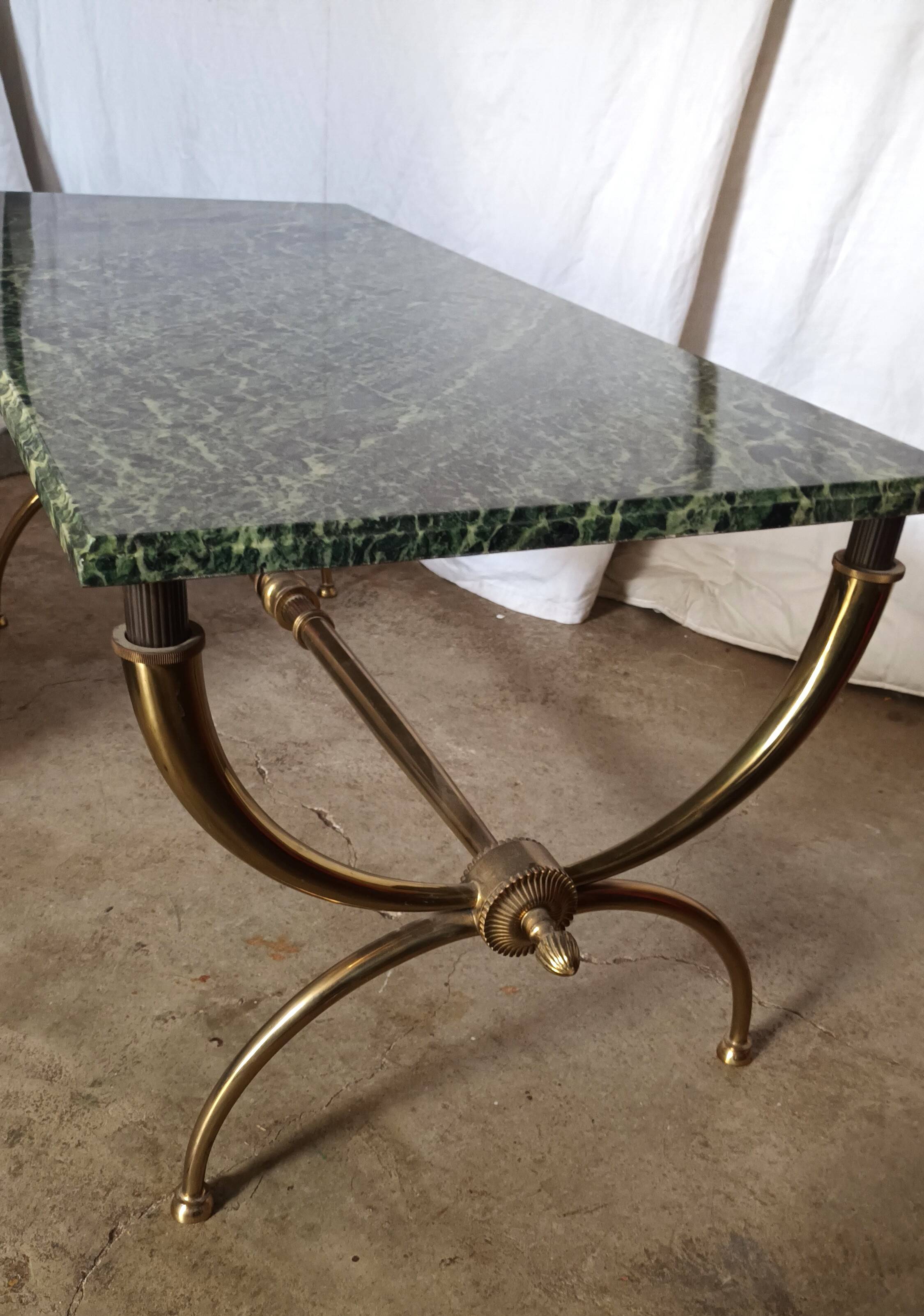 Neo-classical coffee table from the 1950s/60s.