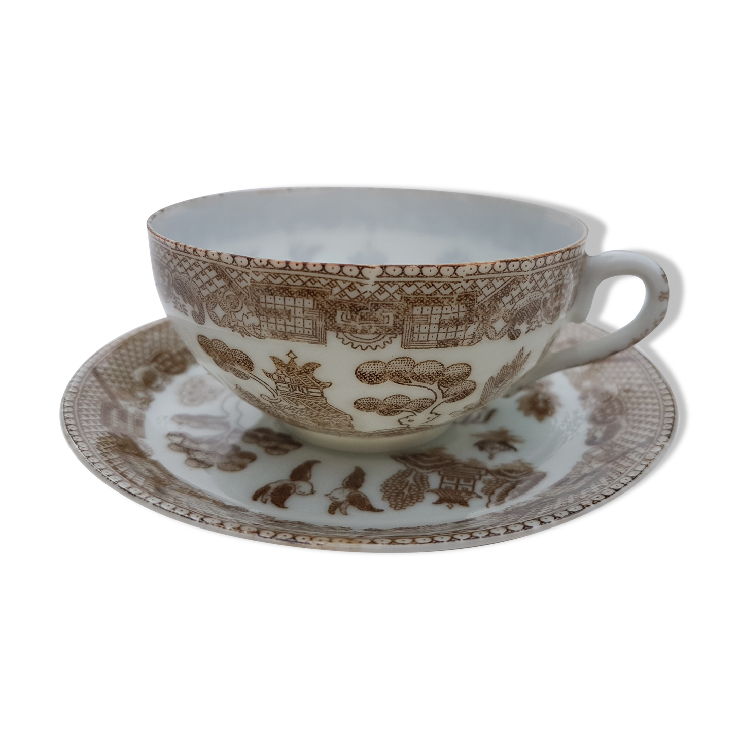 Chinese porcelain tea cup