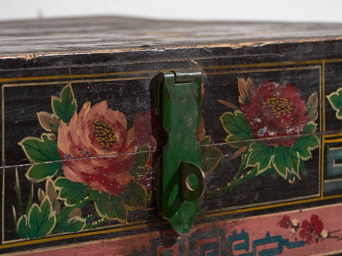 Antique oriental trunk with lotus flower paintings (c.1900)