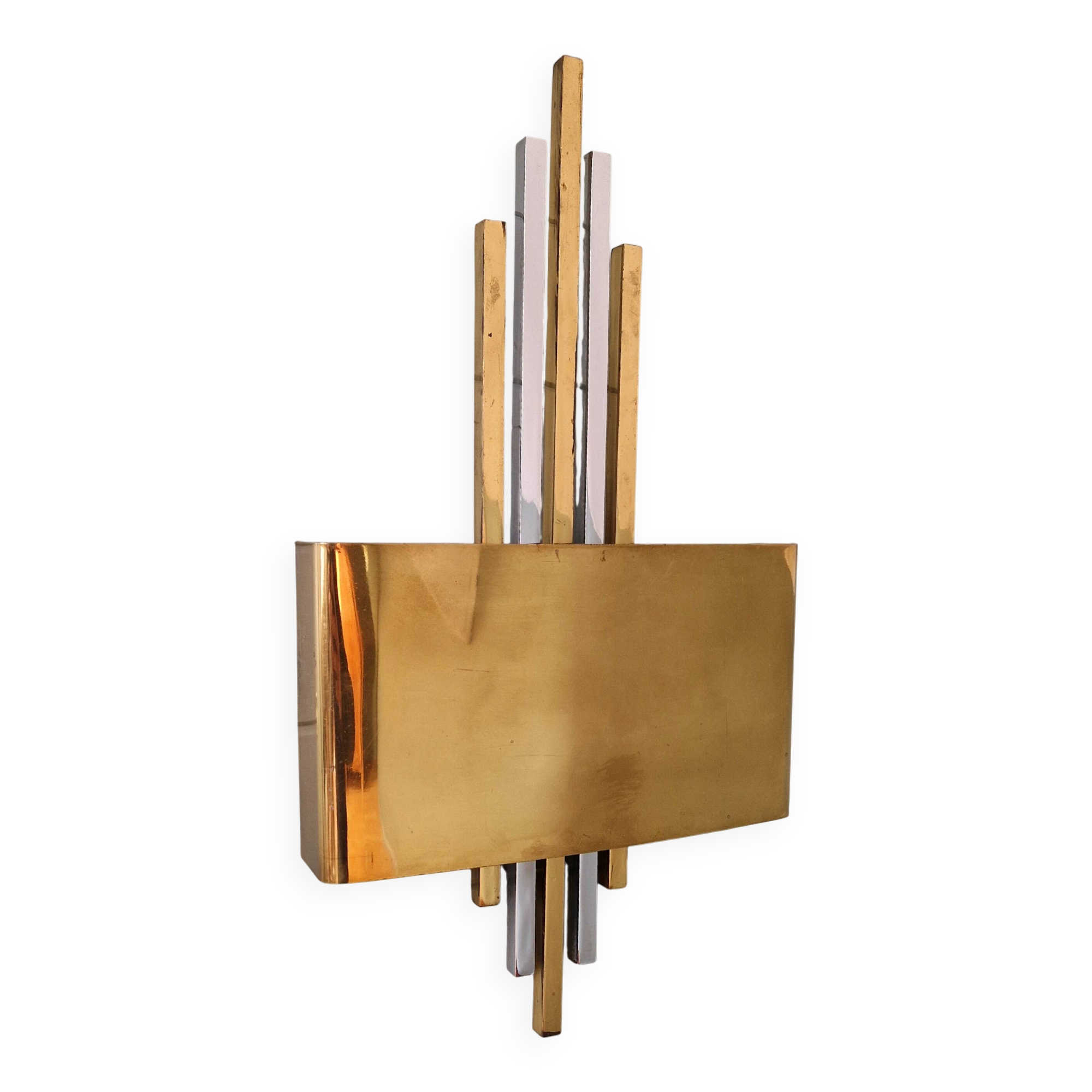 Large brass wall sconce, Hollywood Regency style, 1970s