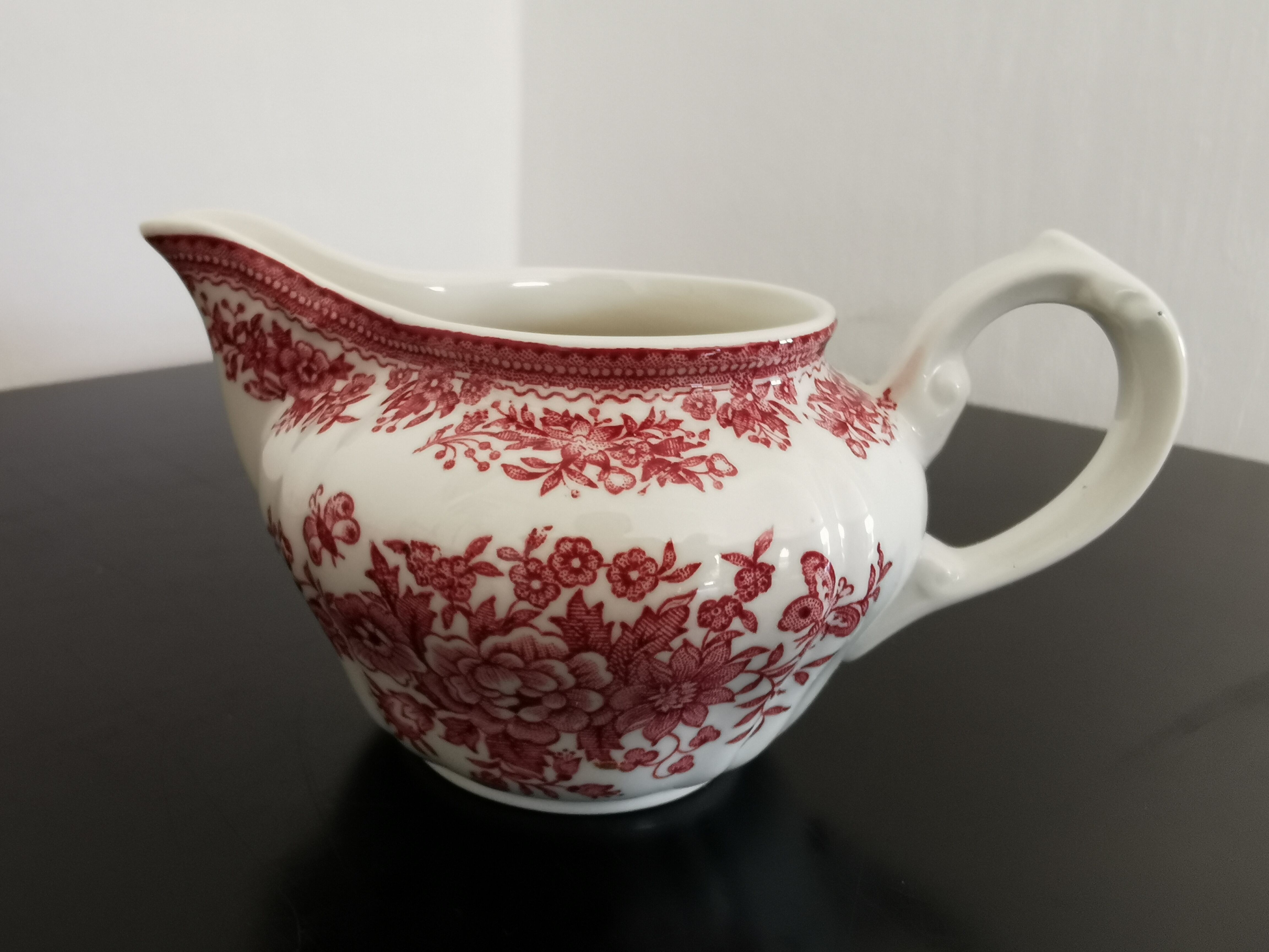 Villeroy & Boch Saar Germany antique red coffee and tea set