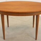 Oval vintage dining table extendable 'Atterton'