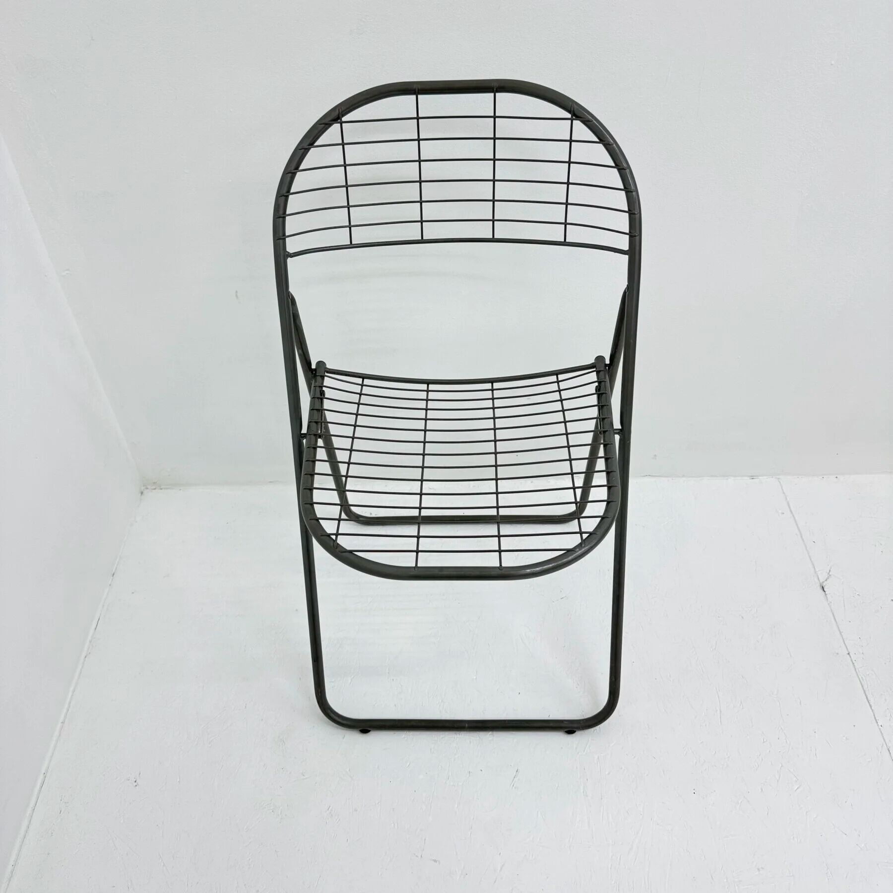 Niels Gammelgaard for Ikea grey wire metal folding chair, 1970s