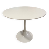 Tulip table